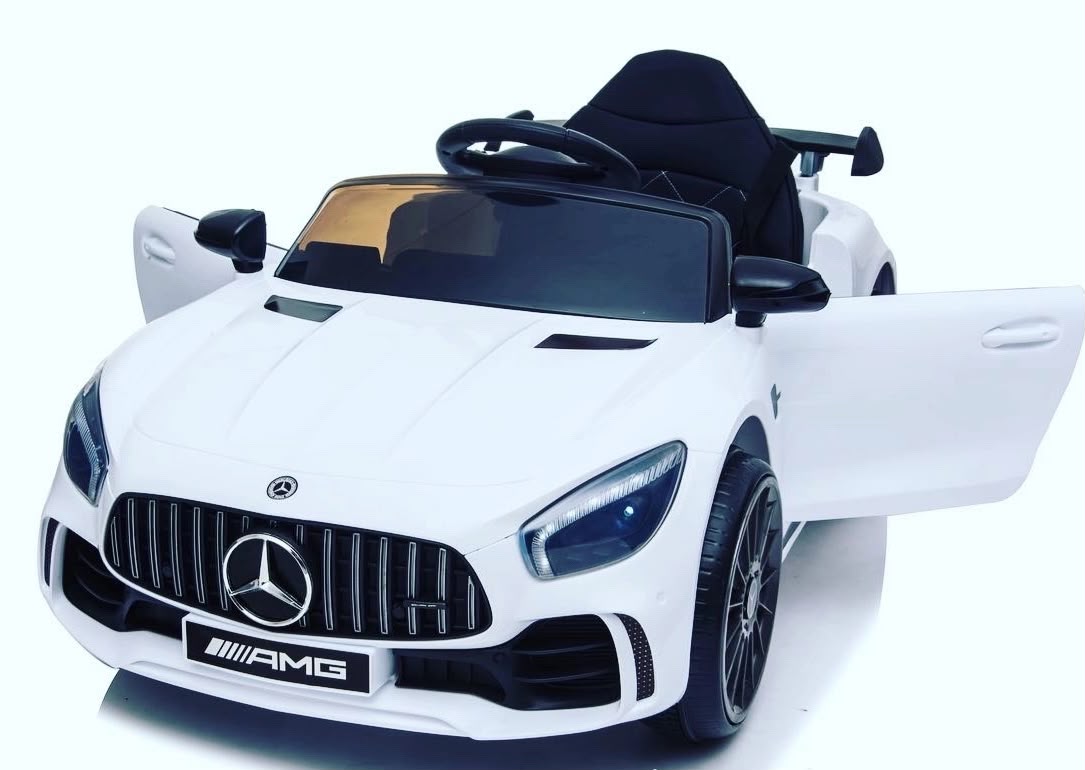 Auto eléctrico estilo AMG